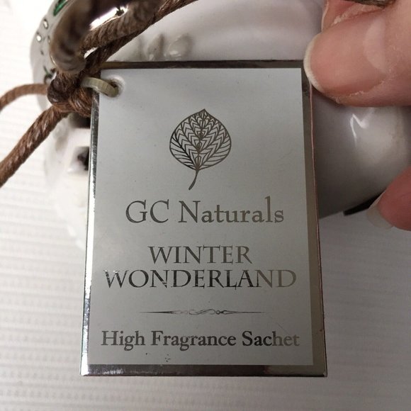 GC Naturals Ceramic Winter Penguin Potpourri Fragrance Sachet Holder Christmas - Picture 11 of 12